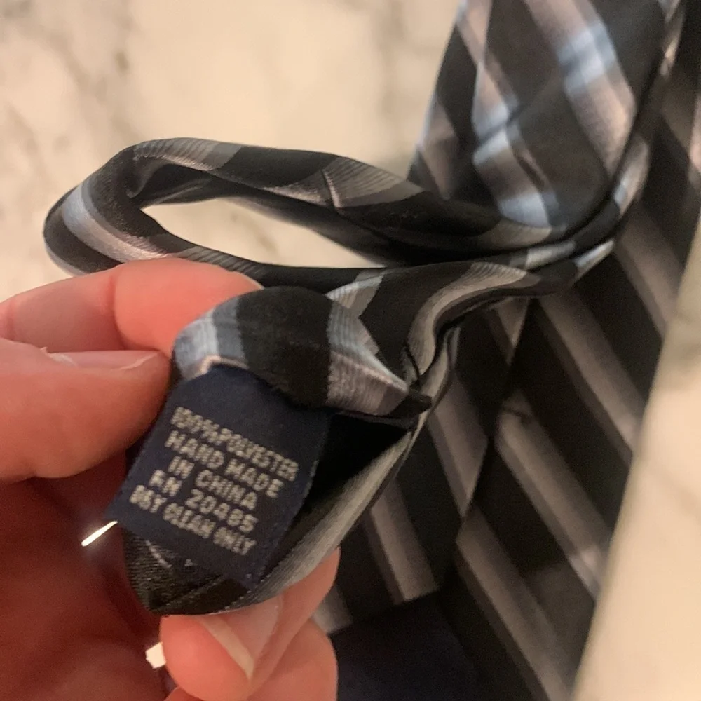 Pierre Cardin slim grey/black tie